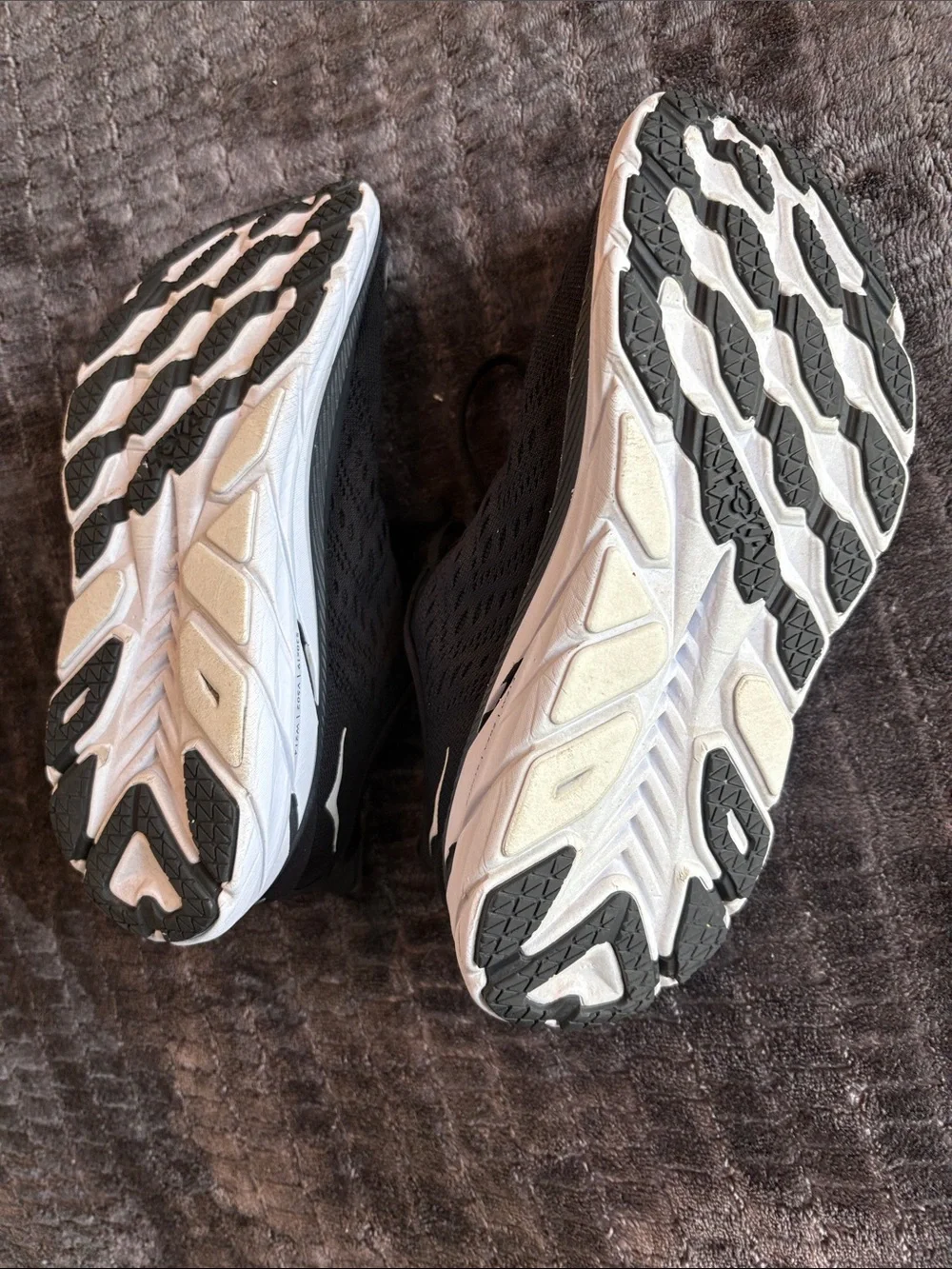 Hoka Womens Clifton 8 Black and White Athletic Running Shoes 7B